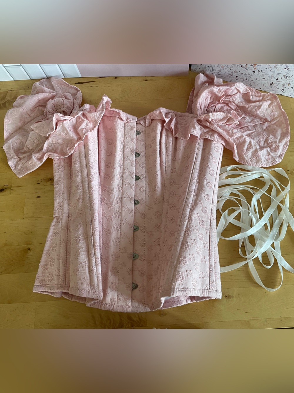 Corset Story Pink Eyelet Off-the-shoulder Ruffle Sleeve Steel Bone Corset